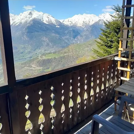 Les Ecureuils Farm stay *