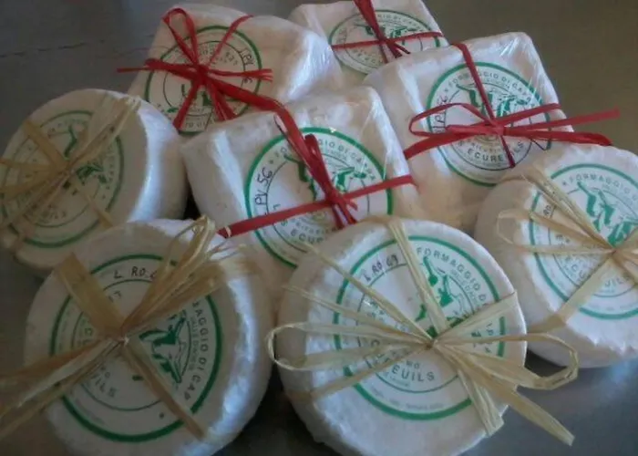 Les Ecureuils Farm stay