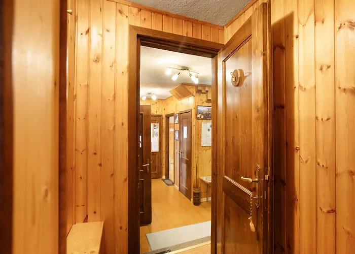 Les Ecureuils Farm stay