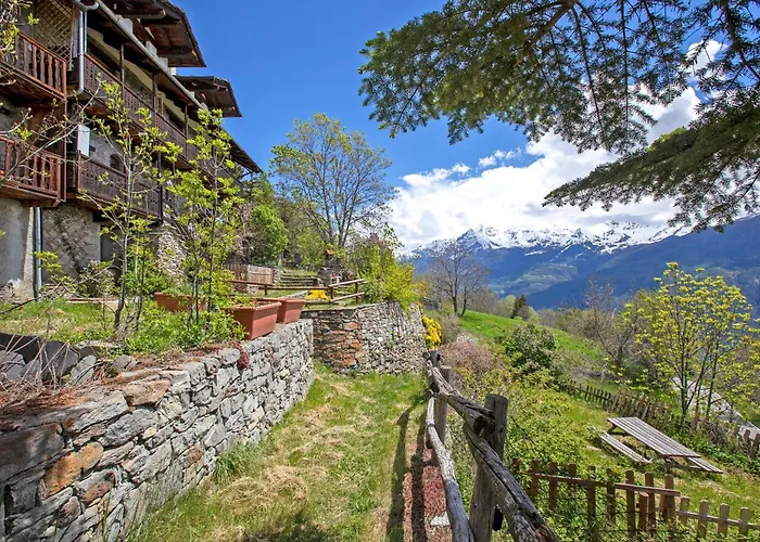 Les Ecureuils Farm stay